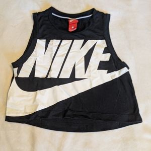 Nike crop top tank